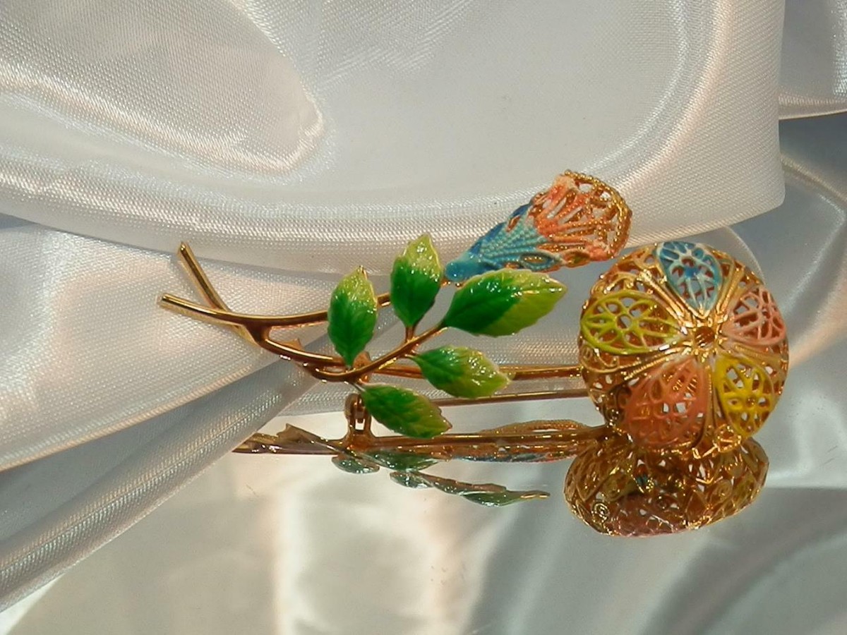 XX Cute Ornate Enamel Flower Vintage 60's Brooch 115S0 | eBay