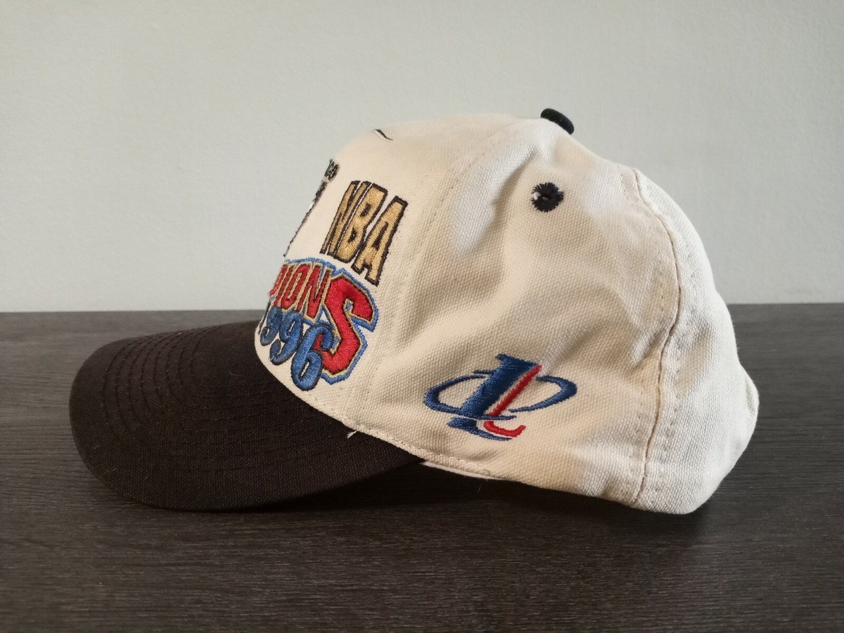 Vintage Chicago Bulls Logo Athletic 1996 NBA Champions