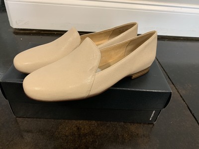 naturalizer emiline porcelain