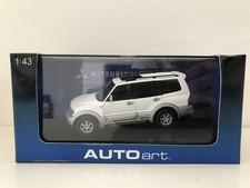 AUTOart 1/43 Mitsubishi Pajero 1999 Long White MITSUBISHI PAJERO LWB Minicar