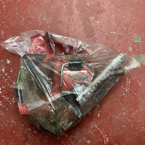 FOR PARTS — Complete Milwaukee M18 2821-20 Cordless Sawzall Reciprocating Saw