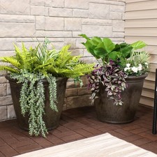 24 in Anjelica Dual-Wall Polyresin Planter - Sable - Set of 2 by Sunnydaze