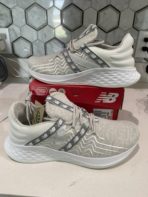 NEW Mens New Balance Fresh Foam Roav Running Shoes, size 10.5