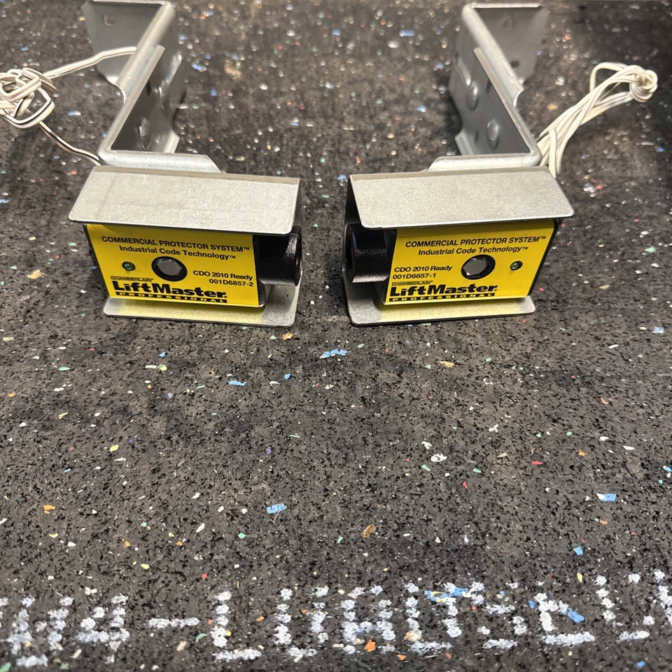 LIFTMASTER -  CPS-U Photo Optic System Indoor, Surface Mount - Image 3 of 4