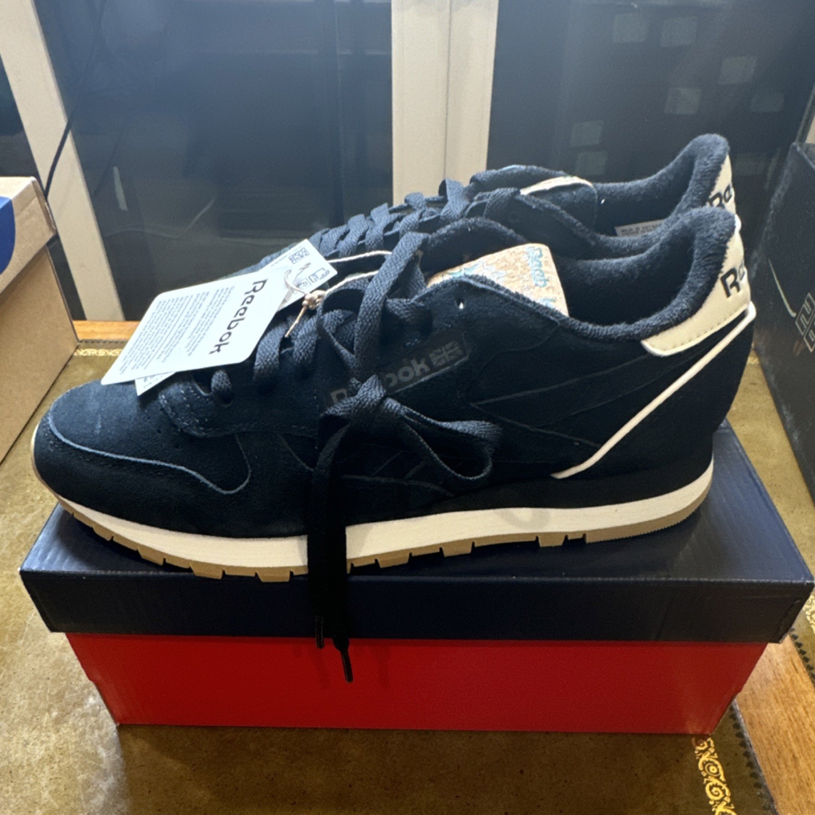 Reebok Classic Leather 1985 VINT Black White GY9856 Low Top Lace Up Sneakers