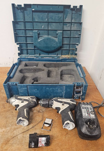 Makita 10,8V Li-Ion Bohrschrauber + Ladegerät Set DF330D Kombi Bohrschrauber TD090D Schlagschrauber