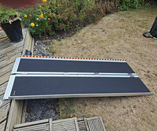 The Workplace Depot Aluminium Single-Fold Suitcase Ramp Anti-Slip Carry Handle