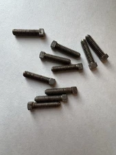 SQUARE HEAD SET SCREWS. 1/4-20 x 1” CUP POINT. CASE HARDENED. 10 PCS. NEW