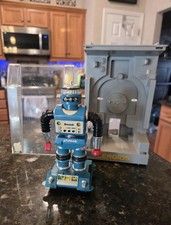 Zerak Robot W/ Case Zeroids 1968 Ideal Vintage Action Figure PLEASE READ