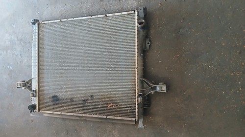 2007-2011 VOLVO XC90 D5 diesel manual WATER COOLANT RADIATOR - Picture 2 of 3