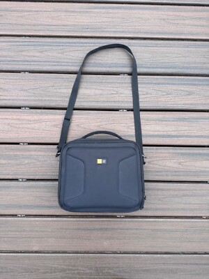 Case Logic Shoulder Bag Backpack Great Condition Laptop Bag Camera Bag