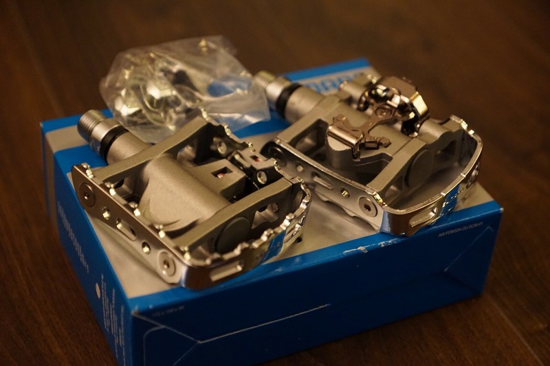 NEW Shimano PD-M324 SPD/Flat Double Sided Pedals (One Side Flat - Another SPD) 