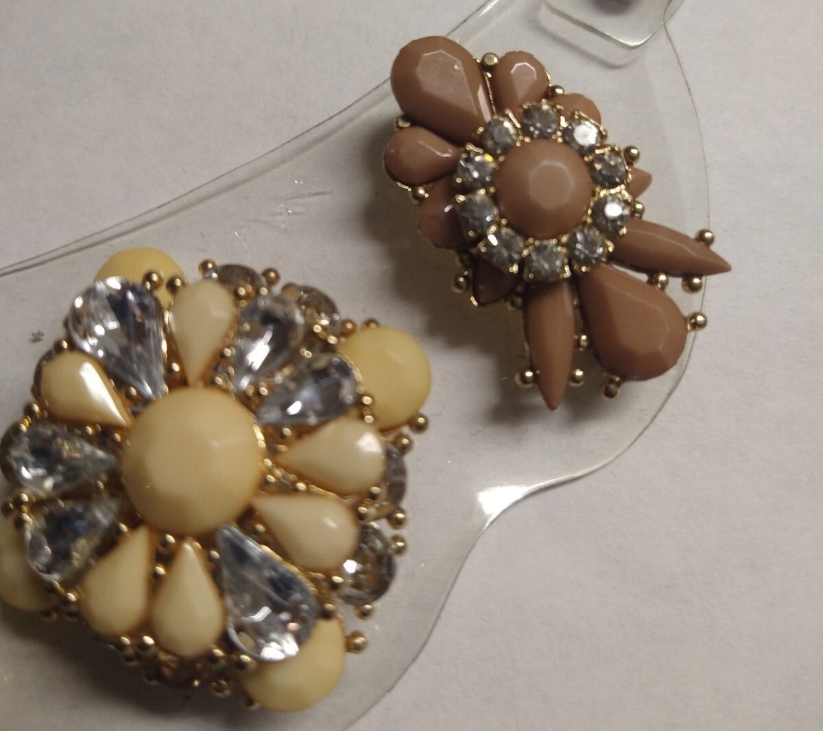 MULTICOLOR RHINESTONE LINK BIB STATEMENT NECKLACE… - image 6