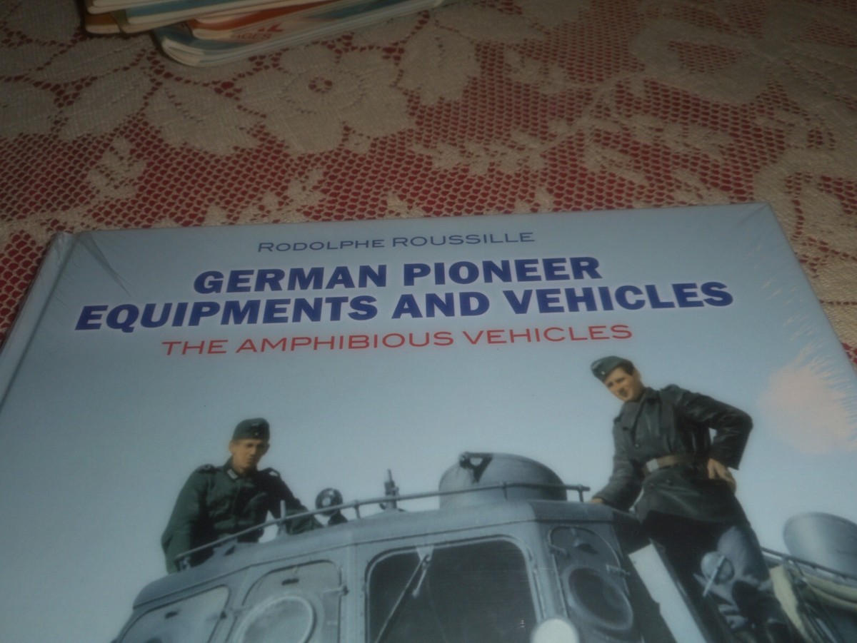 洋書 German Pioneer Equipment and Vehicles Fortress Books | German Pioneer Equipments and Vehicles: The