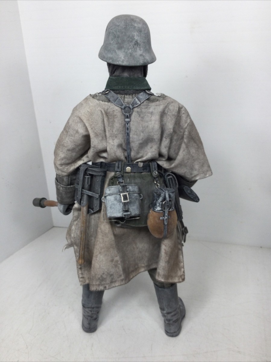 フィギュア　WWII GERMAN Battle of Stalingrad 1/6 DRAGON GERMAN GEBIRGSJÄGER SNIPER “MAJ.KONIG” STALINGRAD