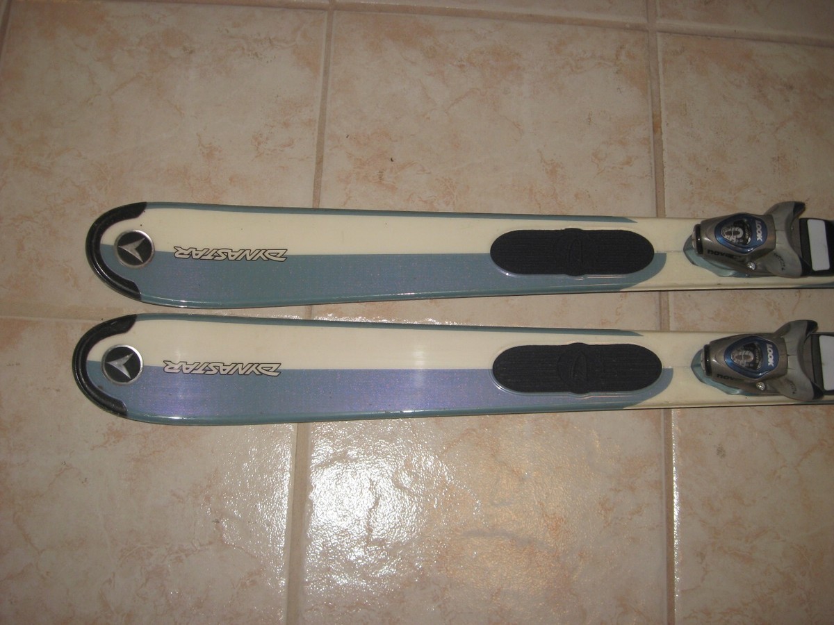 DYNASTAR EXCLUSIVE 8 SKIS SIZE 142 CM WITH LOOK NOVA 9 DYNASTAR EXCLUSIVE 8 SKIS SIZE 142 CM WITH LOOK NOVA 9