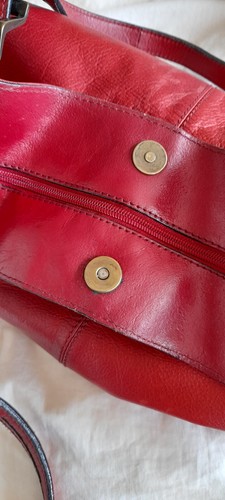 Beautiful Soft Red Distressed Leather Gianni Conti Hobo/Grab/Armpit Bag - Picture 15 of 16