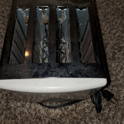 TOASTMASTER Platinum Toaster 4Slice / Slot Model 1052S Chrome Speckled