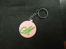 PINK LETTER "M" KEY CHAIN e1328UXX