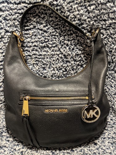 Michael Kors Rhea black pebbled leather medium messenger handbag