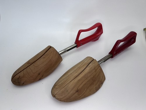 Florsheim Cedar Wooden Shoe Tree Stretchers Wood Shaper Form - Picture 2 of 6
