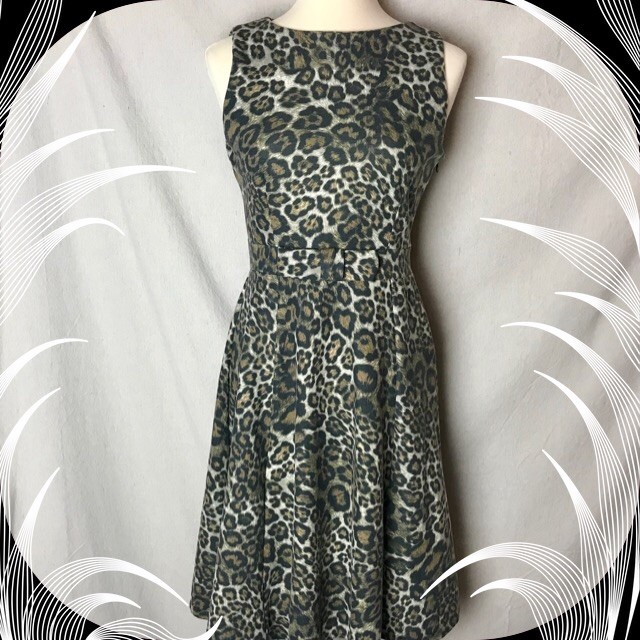 zara knit skater dress Sz M Animal Print Front Bow Stretchy Sleeveless color_Dark Brown