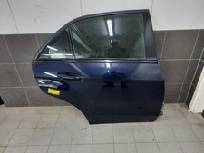 Tür rechts hinten Mercedes-Benz E-Klasse W212 2127300205 P17214260 Tür rechts hinten Mercedes-Benz E-Klasse W212 2127300205 P17214260