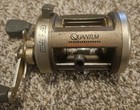 Nice Used ZEBCO QUANTUM Iron Model IR410CX Baitcasting Reel Made In JAPAN 4 Bb — photo 1