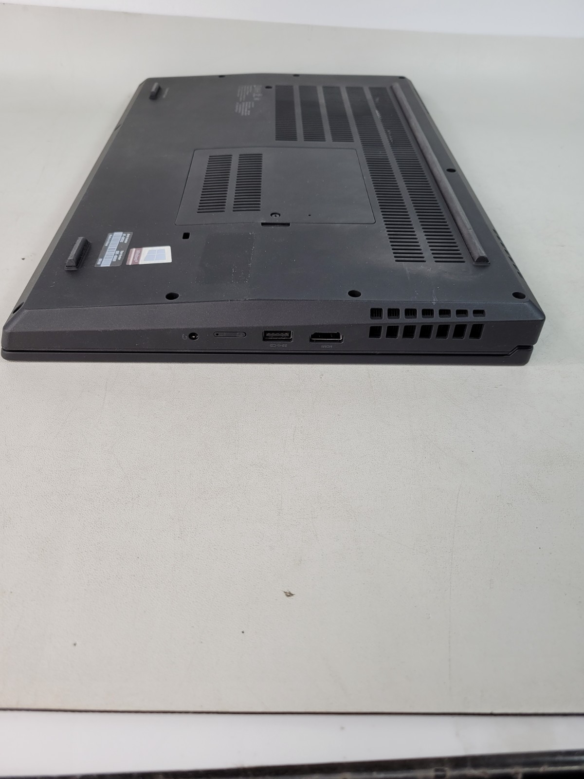 Lenovo ThinkPad P15 Gen 1, 15.6-Inch Laptop, with Intel Core i7 10th Gen., 512 GB NVMe (Non-Volatile Memory Express), Windows 11 Pro