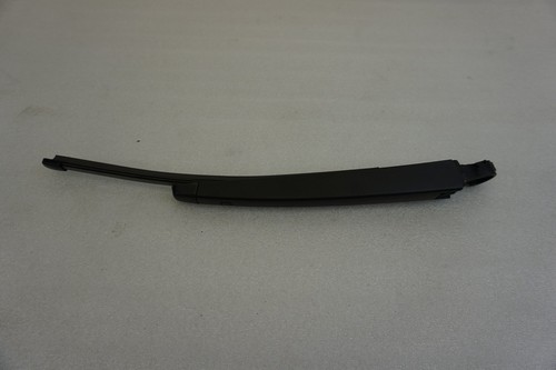 Original VW Golf 7 GTD Scheibenwischer Heckklappe 6R6955707B a61061