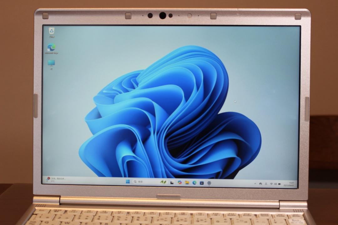 Panasonic Let's note CF-SV7 Intel Core i5-8350U Windows 11