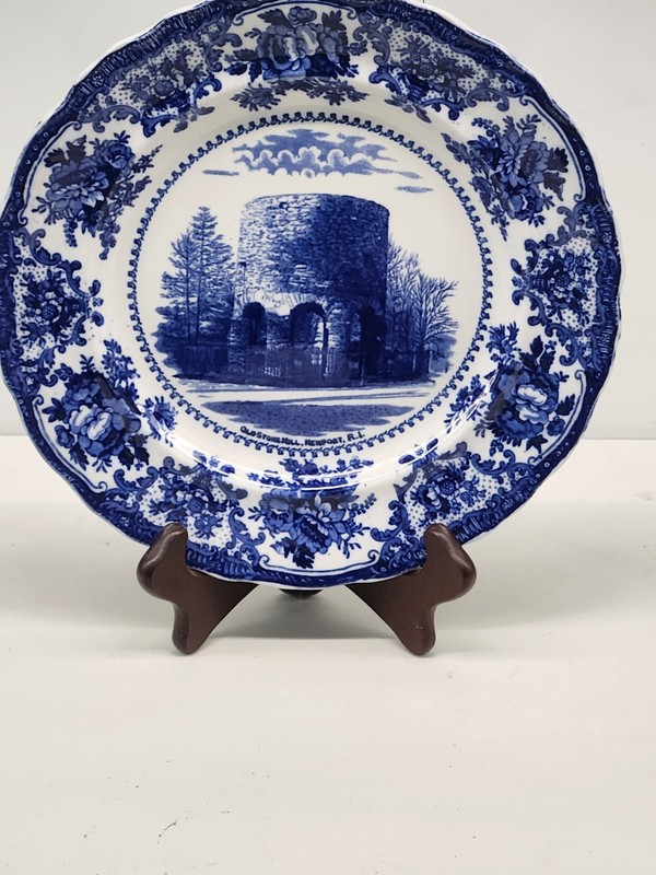 Wedgwood Old Stone Mill Newport, Rhode Island 10" Historical Plate