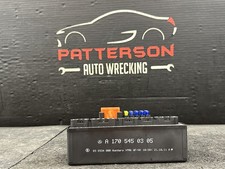 04-08 Crossfire 3.2 Engine Management Fuse Relay Junction Box Module