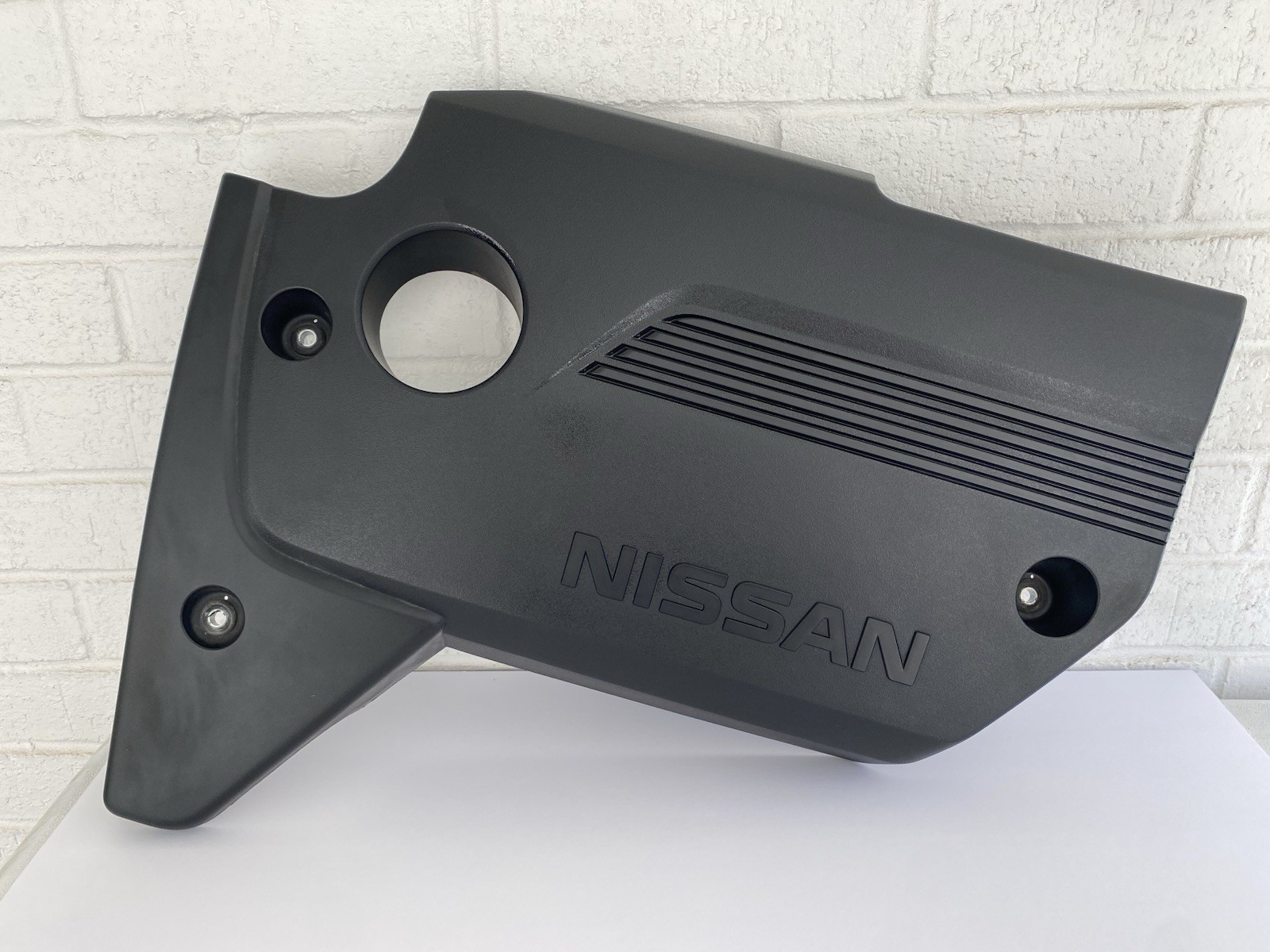2013 to 2018 Nissan Altima 2.5 L Engine Cover OEM