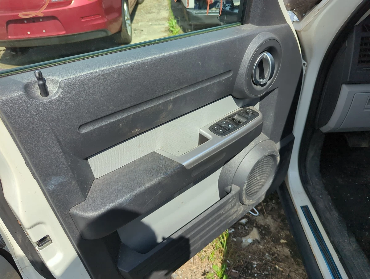 Buitenste handgreep Autodeurgreephoes Voor Dodge Nitro