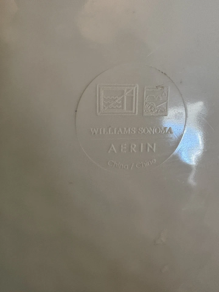 Williams Sonoma Blue &white Floral Aerin Melamine Platter 17.25” X 12.5” - Image 3 of 4