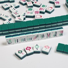 Brand New 160 American Mahjong Tiles, Acrylic 4-Layered Green Fast ship