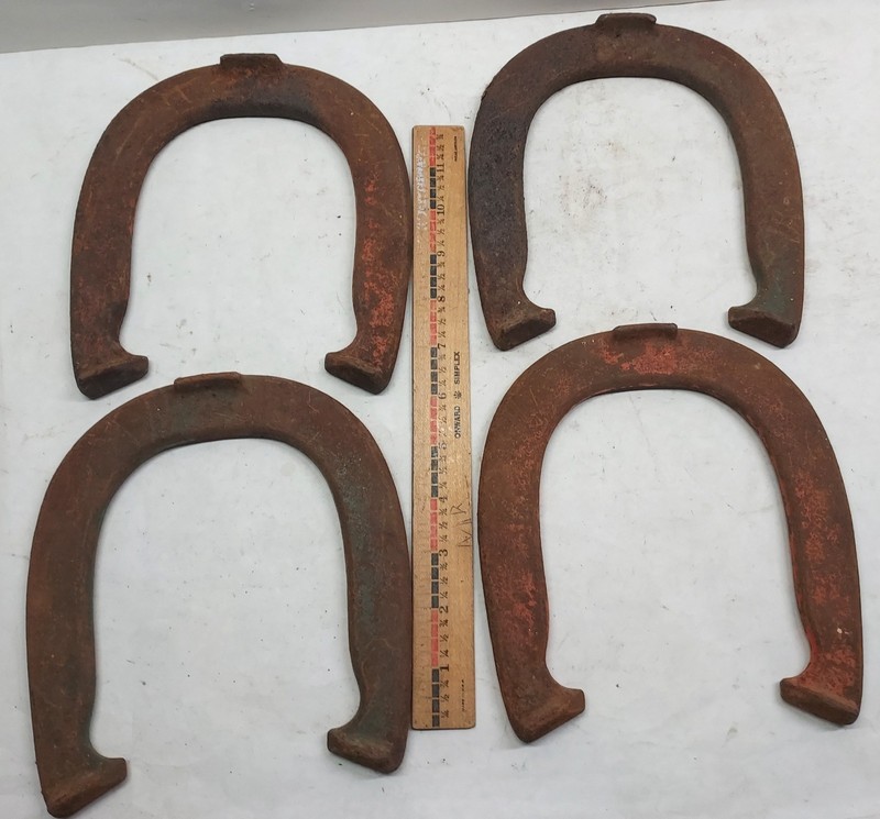 4 Vintage Horseshoes Set Double Ringer 2.5lbs Official Diamond Duluth USA