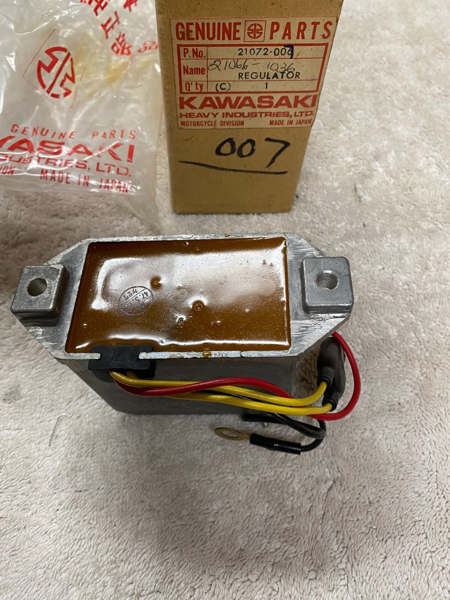 NOS KAWASAKI OEM 1972-75 H1 MACH III H2 MACH IV VOLTAGE REGULATOR