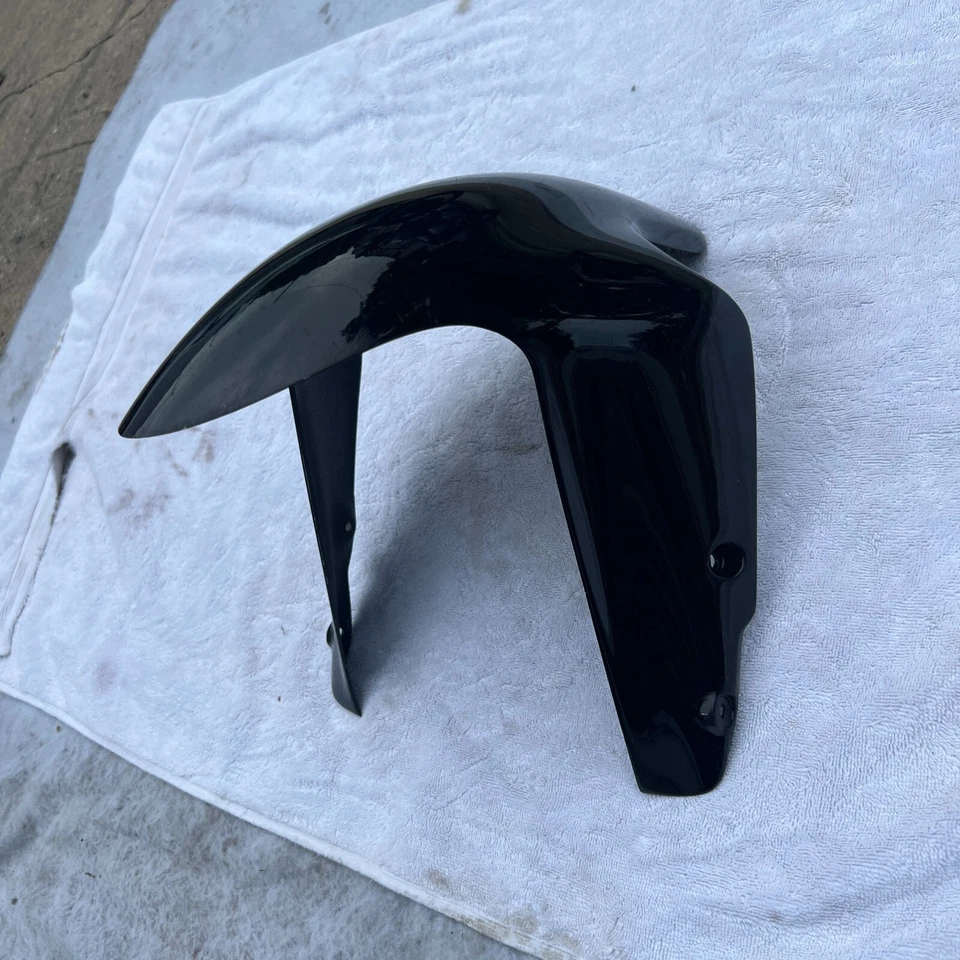 Guardabarros de fibra de carbono para rueda delantera Ducati 848 1098 1198 2008-2015 56410611A Foto 4 de 4