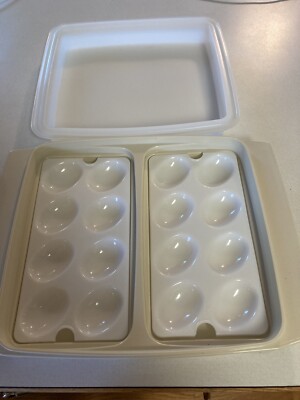 VTG Tupperware Deviled Egg Keeper Platter Party Serving Tray Tan