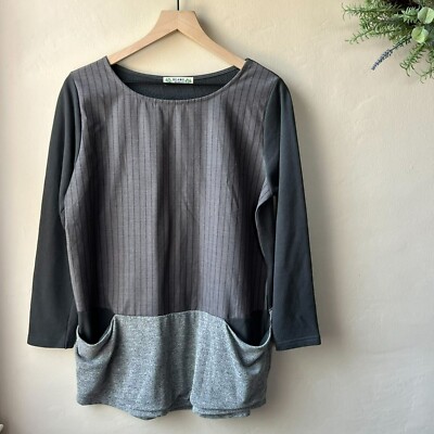 Long Sleeve Tunic Beams Heart Women's Striped Gray Color Block Pockets Size L