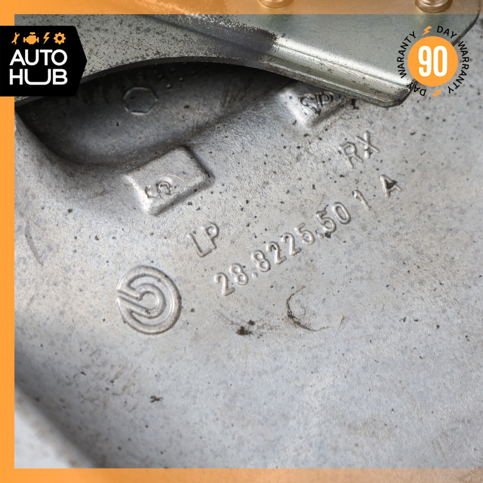 03-10 Maserati GranTurismo M145 Front Left Side Spindle Knuckle Hub OEM 70k