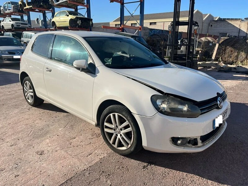 5K6807863 Soporte parachoques trasero 251550 para VOLKSWAGEN GOLF VI (5K1) SPORT 2009 Foto 4 de 4