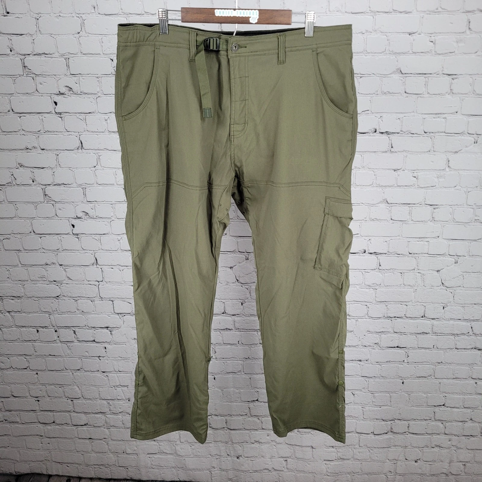 PrAna Green Breathe Nylon Stretch Lightweight Snap Cuff Cargo Pants Size (40x30)
Opens in a new wind