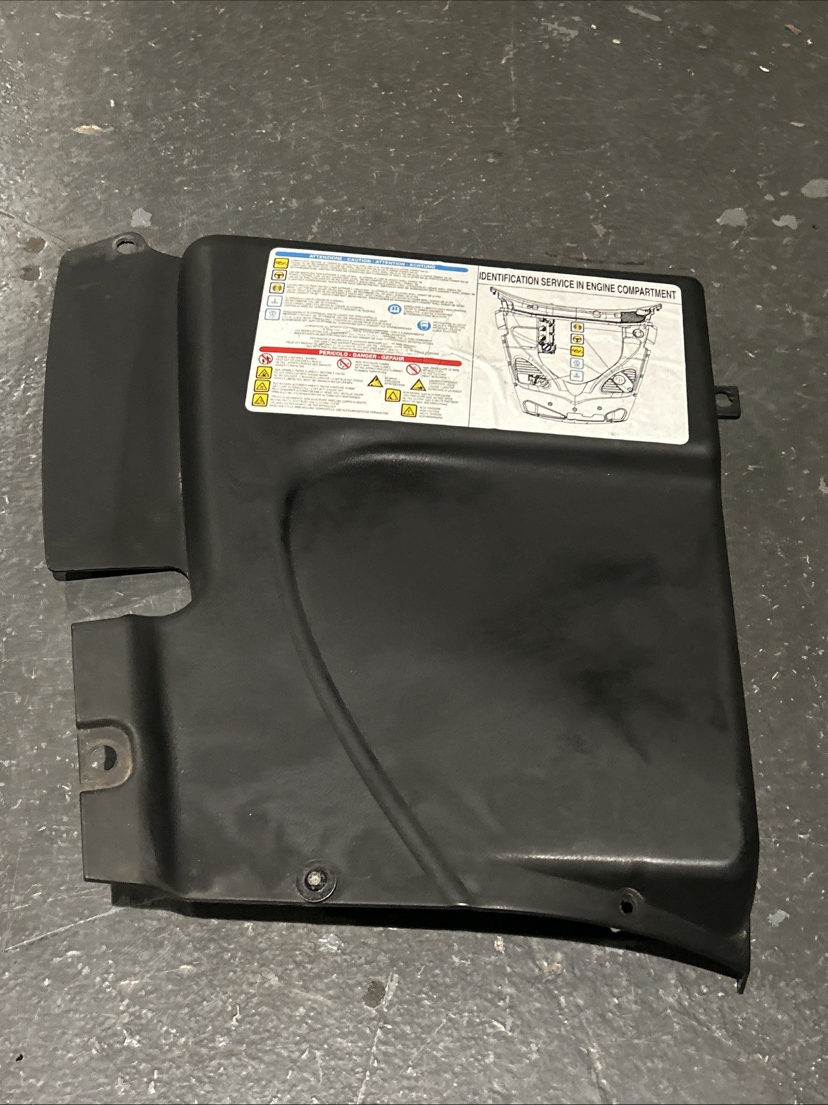 03-13 Maserati Quattroporte M139 Right Side Engine Motor Cover 069636400 OEM