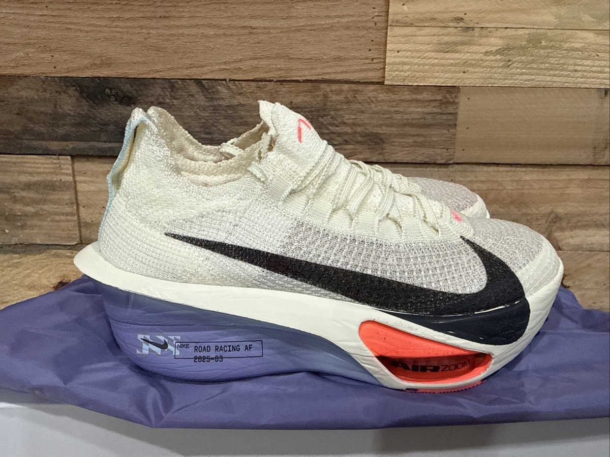 キアラ Nike Air Zoom Alphafly NEXT% 3 Coconut Milk Women's Size 9 FD8315