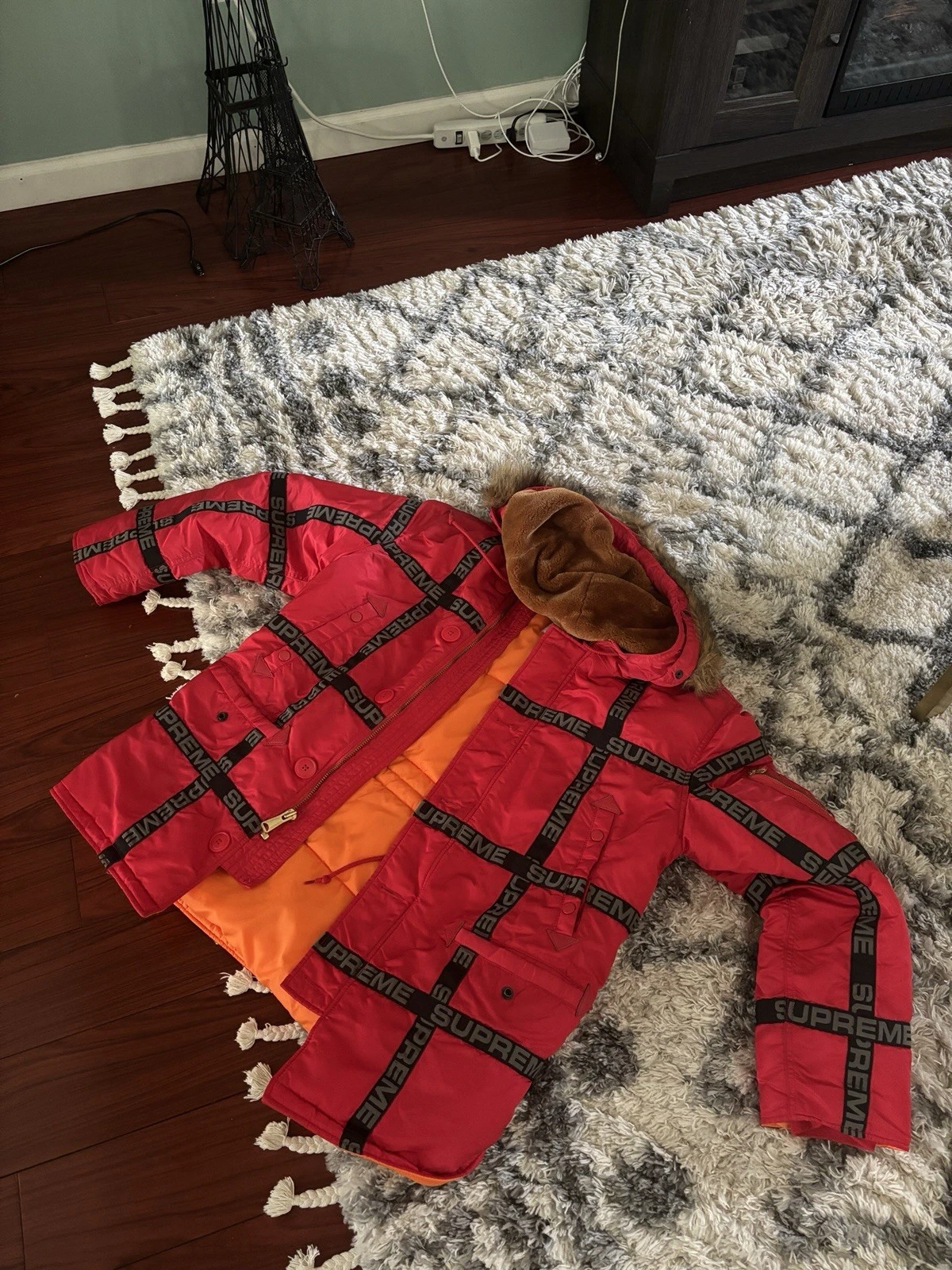 Supreme Logo Tape N 3B Parka Rosso