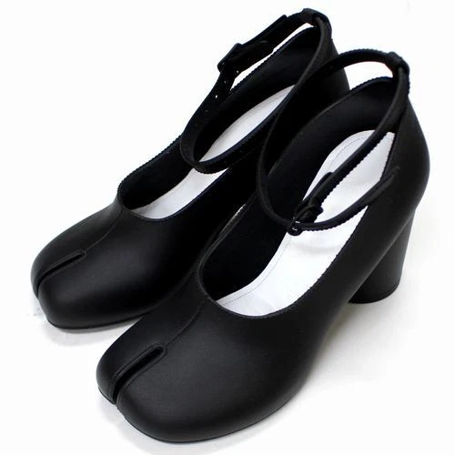 Maison Margiela 22 Tabi Heel Strap Pumps EU:36 US:6 Black Rubber
