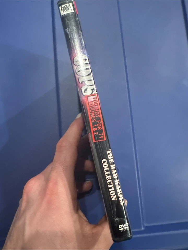Cops Too Hot For TV The Bad Karma Collection Volumes 1 & 2 DVD 2 Discs - Image 3 of 4